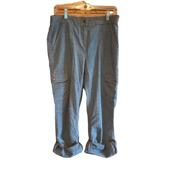 Travel Smith women’s blue cargo pants w zip back pockets 4 front pockets size 10 - Picture 3 of 8
